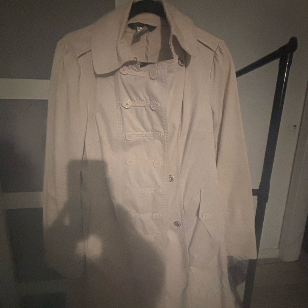 Marc Jacobs Light Tan Trench Coat